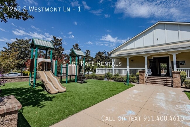 Building Photo - 3262 Westmont Ln