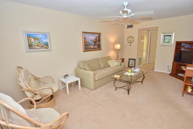 Foto del edificio - 1225 NW 21st St