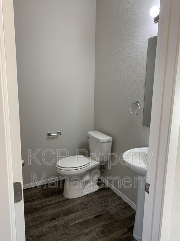Foto del edificio - 1127 S Kingfisher Ln