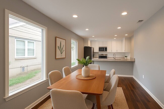 Foto del edificio - 3573 Galloway Ave