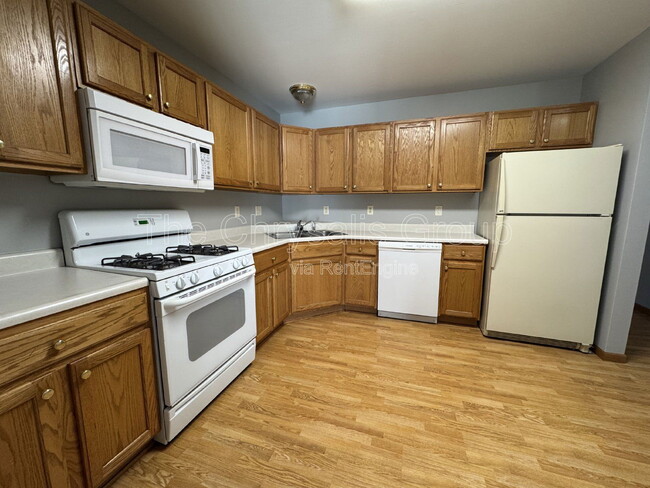 Building Photo - 1431 Adams St