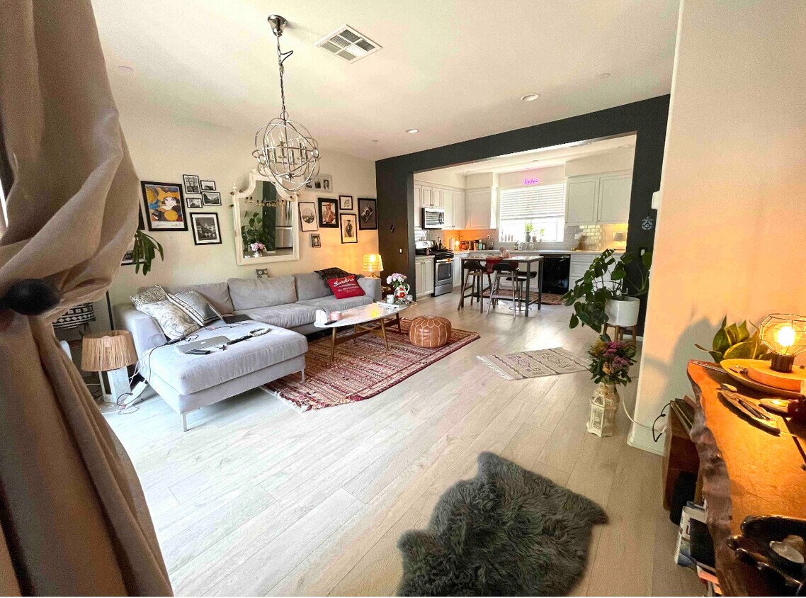 181 Dorsett Ave Unit 181, Upland, CA 91786 Condo for Rent in Upland