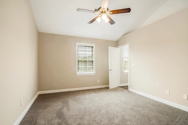 Building Photo - 241 Bear Oak Dr