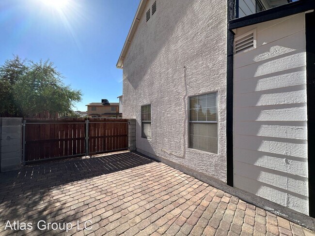 Building Photo - 3 br, 2.5 bath House - 7041 Brown Derby Ci...