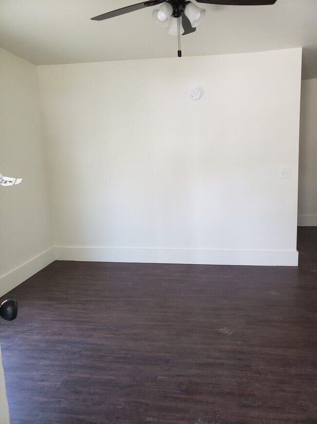Foto del edificio - 1531 SW 15th St