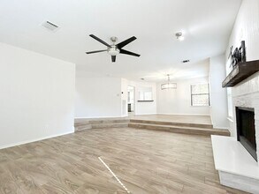 Building Photo - 3 N Mossrock Rd