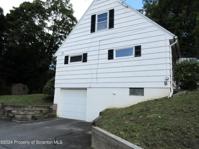 Building Photo - 505 Highland Ave