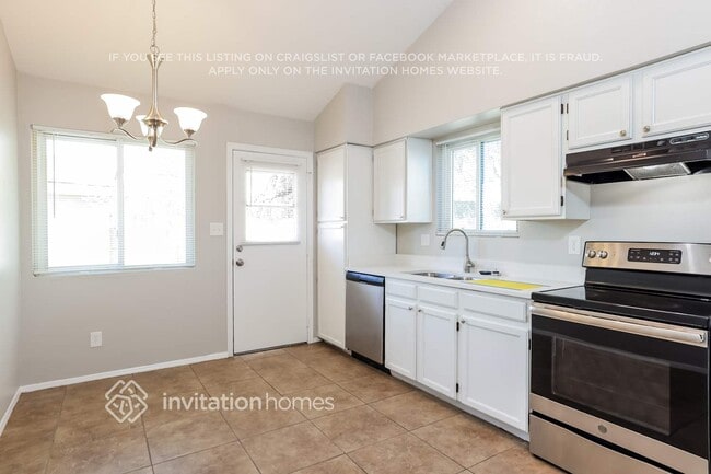 Building Photo - 5730 N 68th Ave