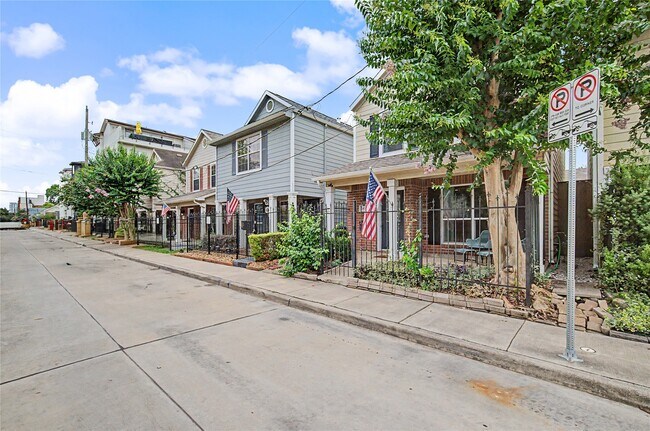Foto del edificio - 1104 Buckner St