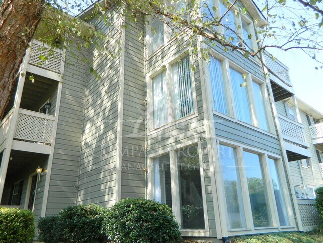 Foto del edificio - 1106 Natchez Trace