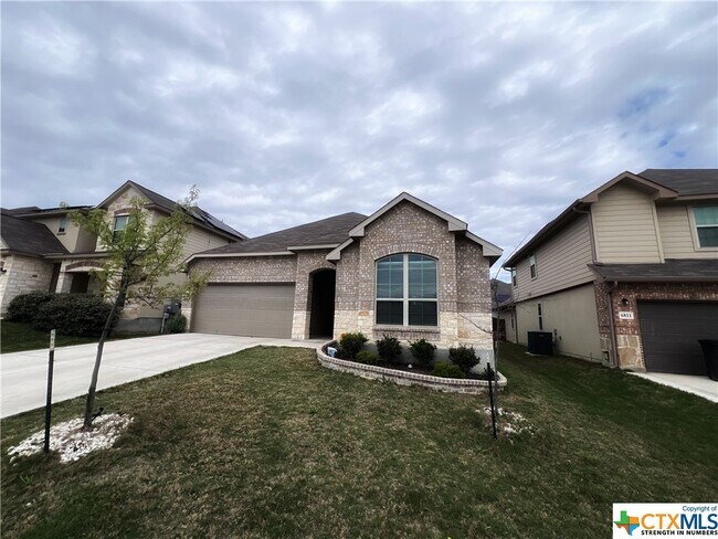 Building Photo - 6807 Comanche Post
