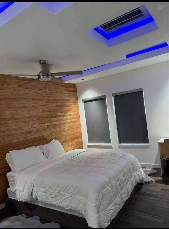 Foto del edificio - 4813 Owenwood Ave