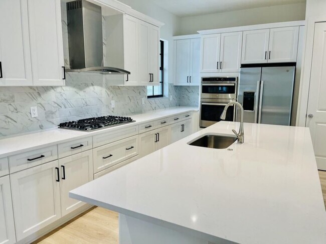 Foto del edificio - 5325 Sagan Ln