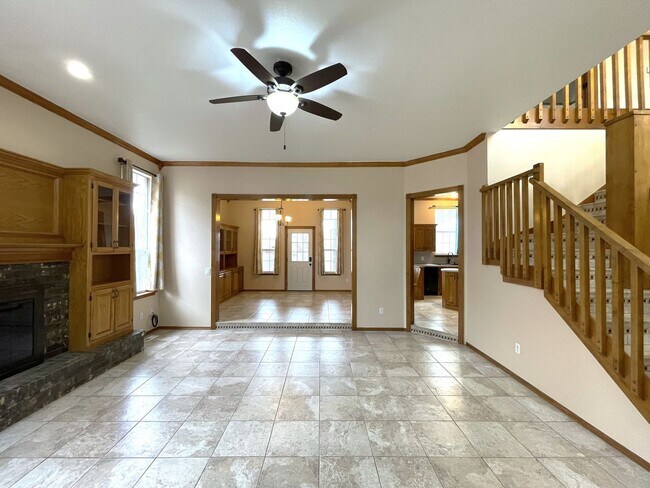 Foto del edificio - 8304 Timothy Ln
