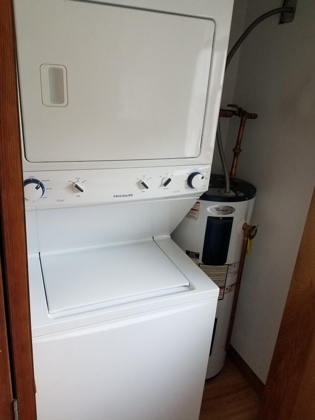 Laundry - 393 Kaufman Rd
