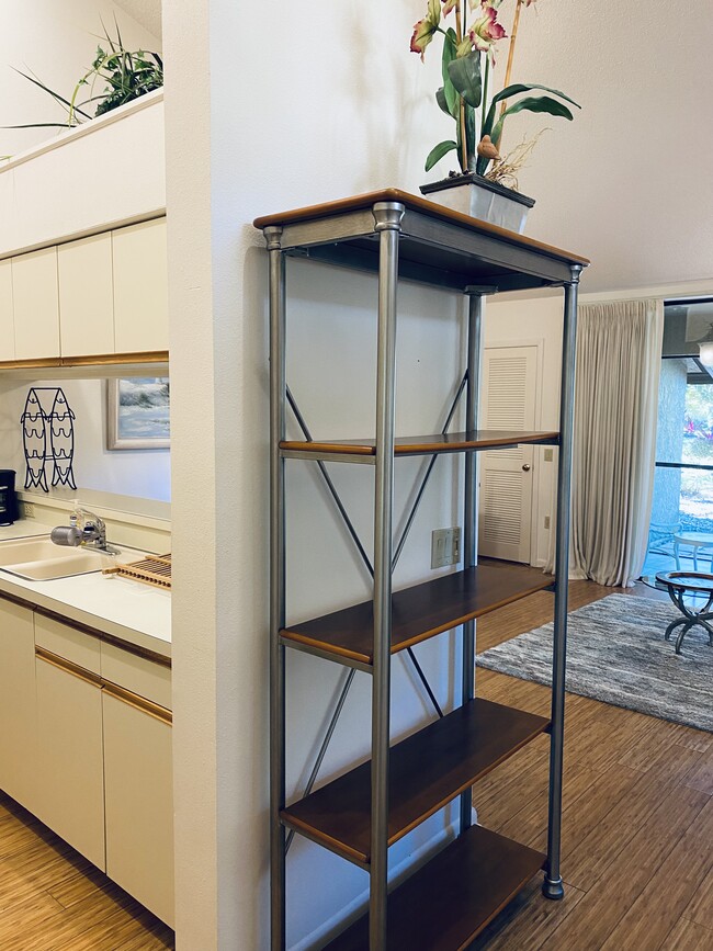 Building Photo - 4629 Morningside