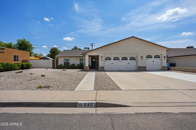 Building Photo - 5401 E Beck Ln