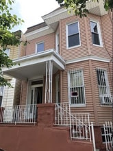 Building Photo - 1402 New York Ave