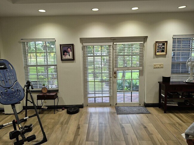 Foto del edificio - 11081 SW 30th Ct