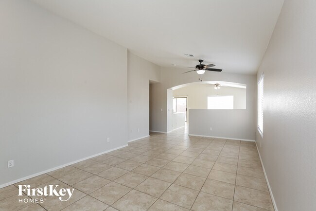 Building Photo - 3621 N 105th Dr