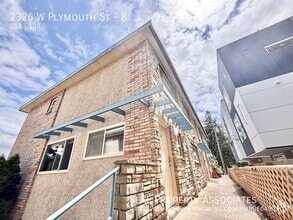 Building Photo - 2326 W Plymouth St