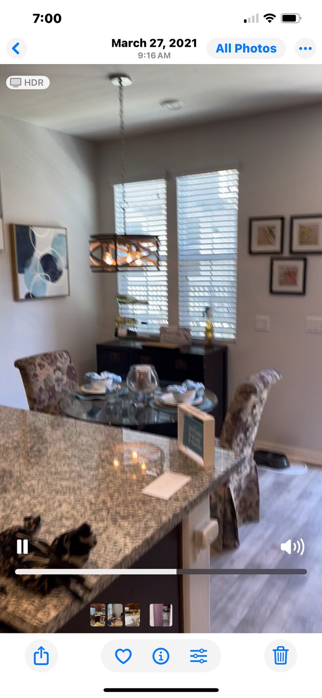 Foto del edificio - 40402 Calle Real