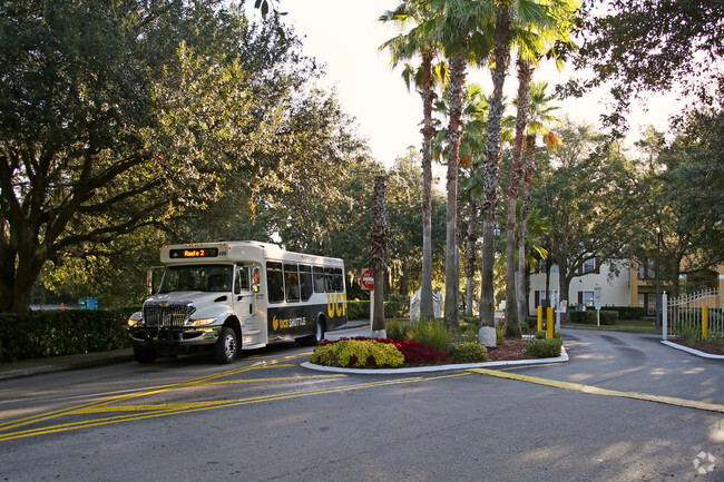 UCF Shuttle - Boardwalk at Alafaya Trail