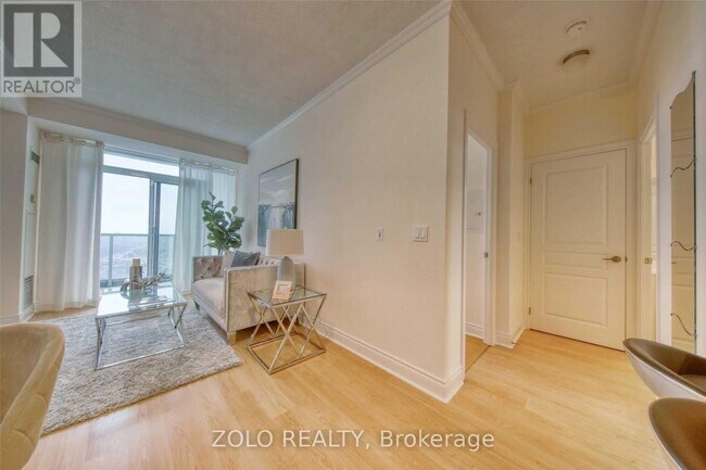 Building Photo - 7 N Park Rd