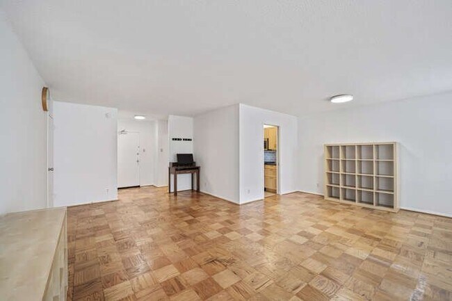 Foto del edificio - 4515 Willard Ave
