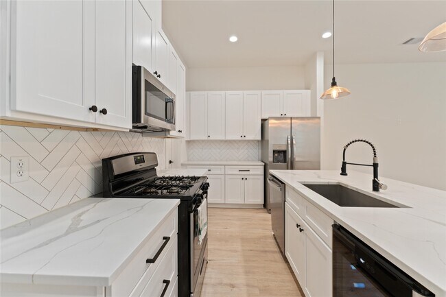 Foto del edificio - 4109 Hare St