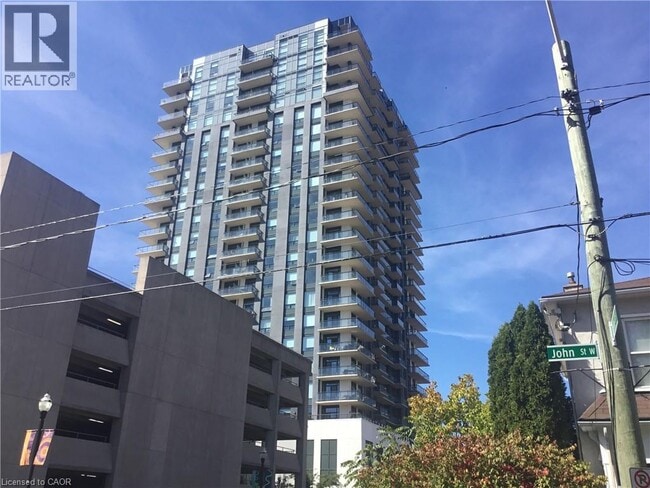 Building Photo - 155 Caroline St S