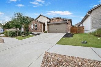 Building Photo - 3341 Charade Dr