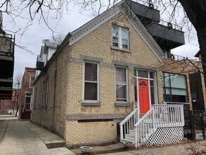 Building Photo - 1852 W Thomas St