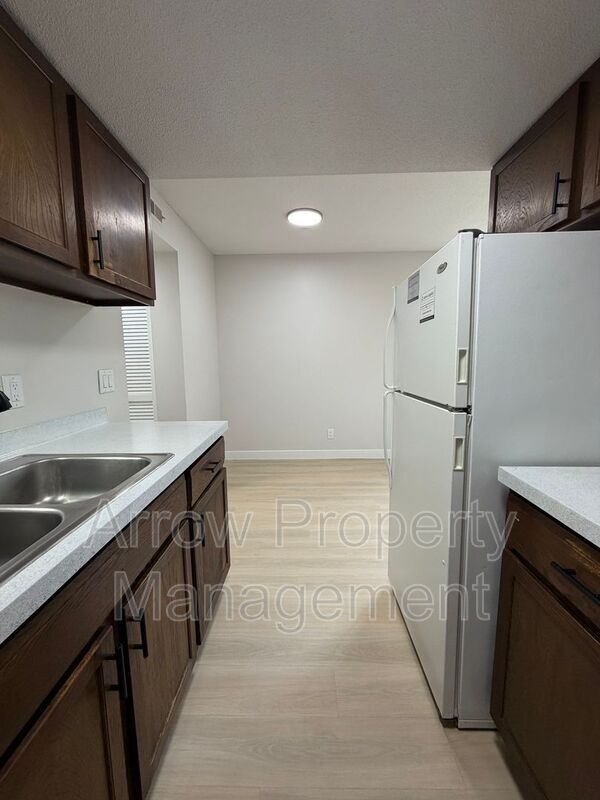 Foto del edificio - 3629 N 60th St