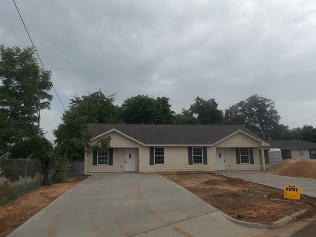 Front View - 181 Fulton St