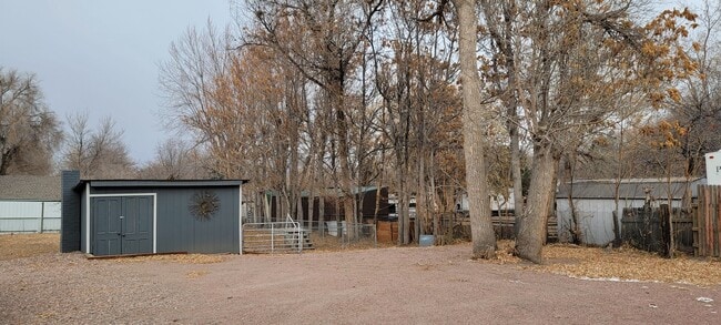 Building Photo - 1120 1/2 S. 9th