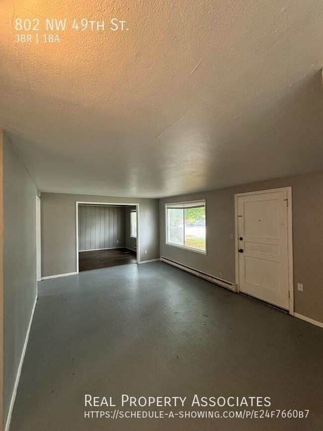 Building Photo - 802 NW 49th St
