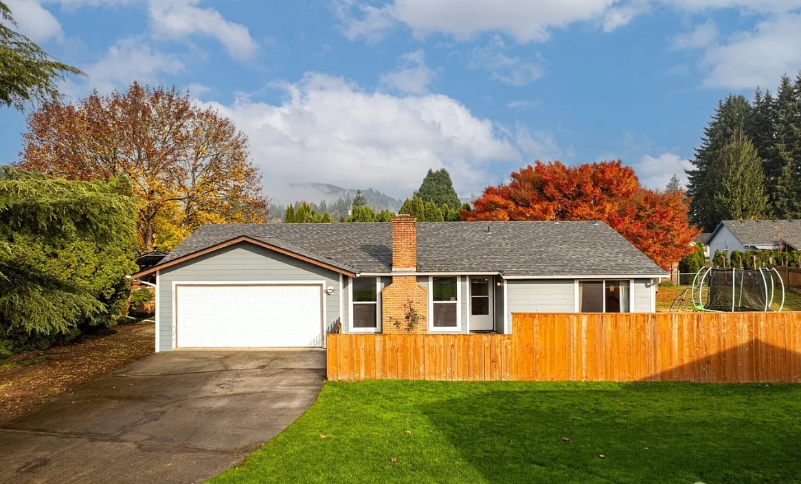 Primary Photo - 410 Cedar Ave