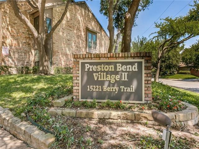 Foto del edificio - 15221 Berry Trail