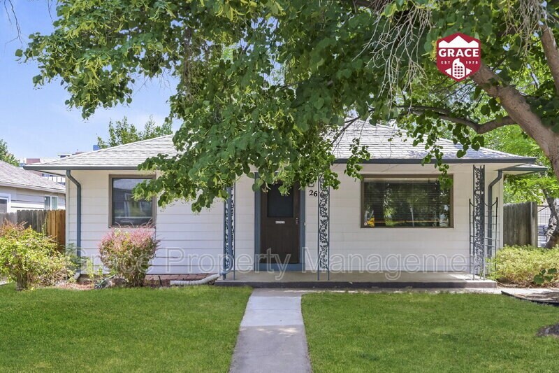 Foto principal - 2610 S Gaylord St
