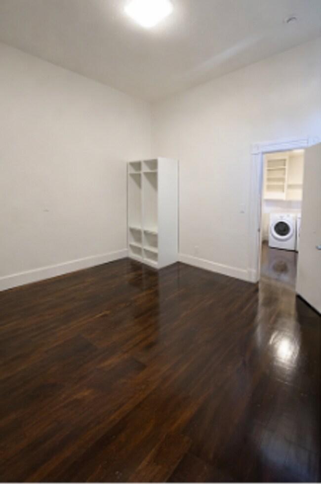 Foto del edificio - 1694 11th St