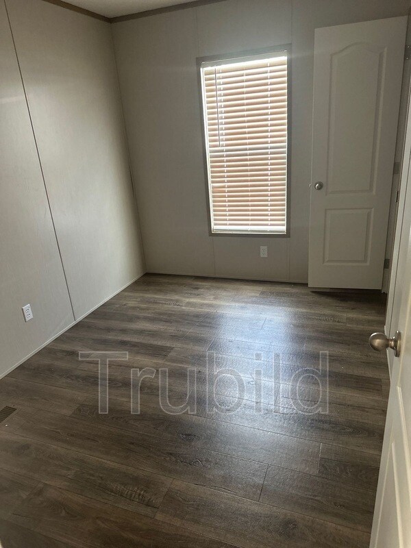 Building Photo - 115 Loucada Ct