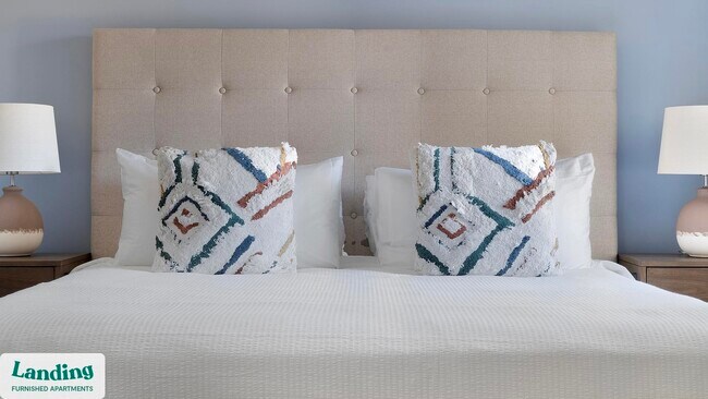 Building Photo - 1000 Forestview Dr