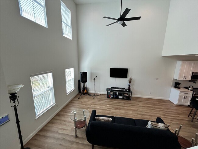 Foto del edificio - 12011 Rockview Drive