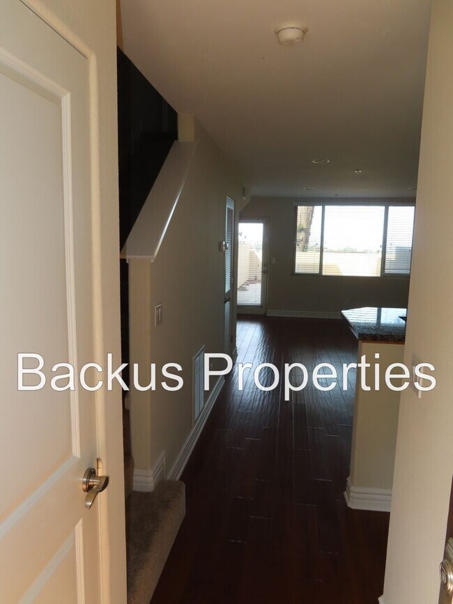 Foto del edificio - Wonderful Views of the Bay - Mar Vista Dr....