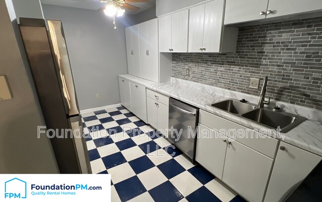 Building Photo - 3661 Haughton Ln