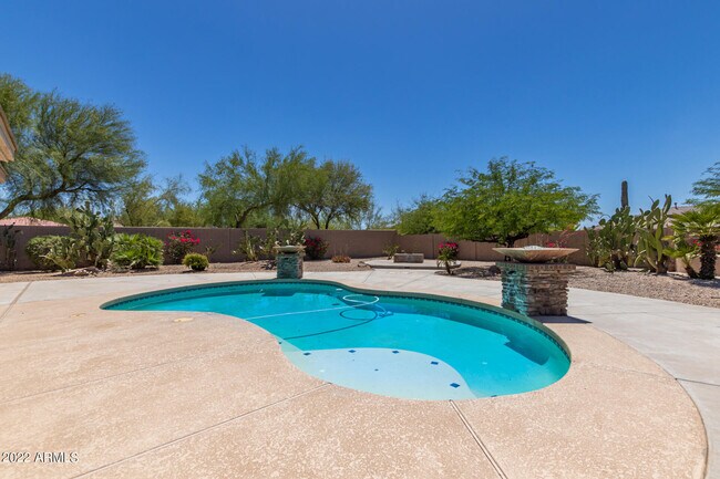Foto del edificio - 12706 S 176th Ln