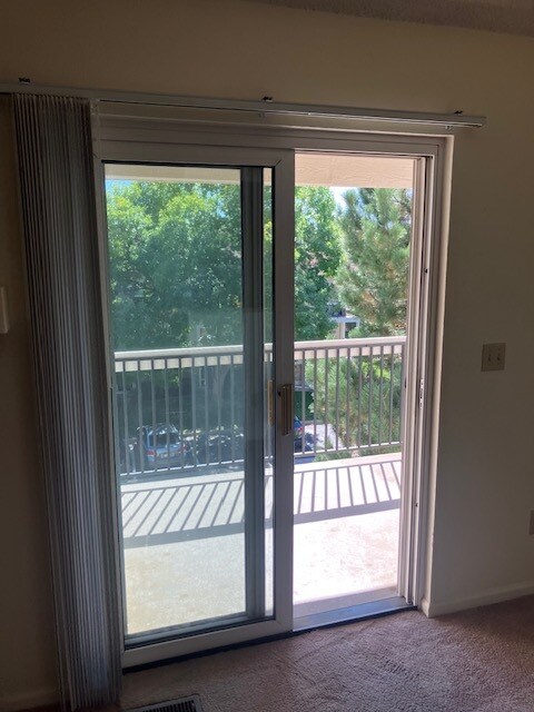 Building Photo - 7700 Depew St