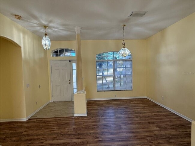 Foto del edificio - 12032 Timberhill Dr