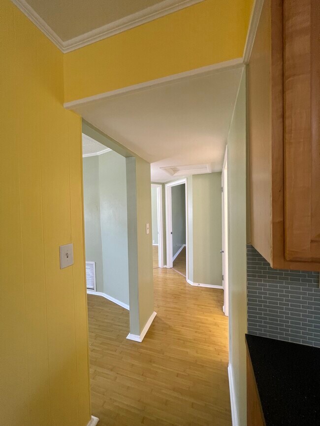 Foto del edificio - 5321 Newton Ave S